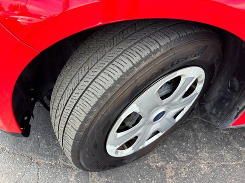 Used 2015 Ford Focus SE FWD image 17
