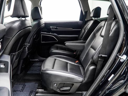 Used 2023 Kia Telluride S w/ S Sunroof Package FWD image 29