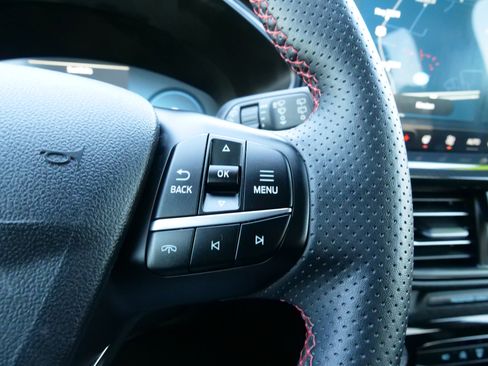 Used 2024 Ford Escape ST-Line Select w/ Tech Pack #2 image 23