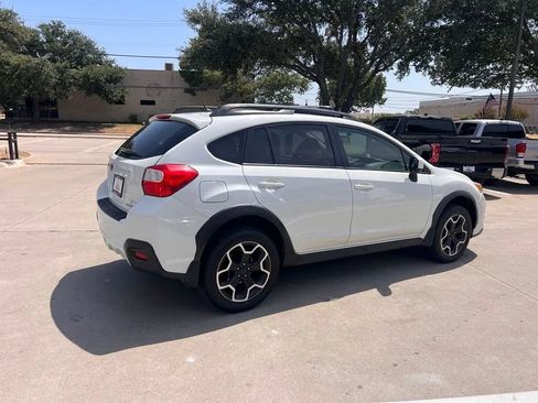 Used 2014 Subaru Crosstrek 2.0i Premium AWD/4WD image 6
