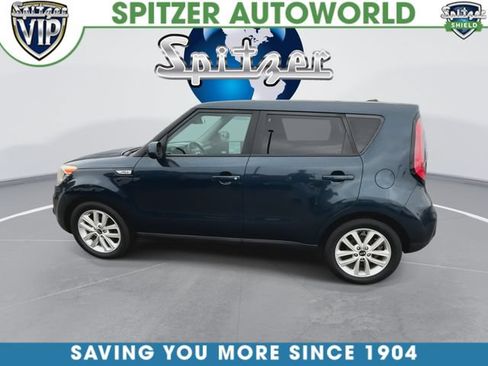 Used 2017 Kia Soul + FWD image 6