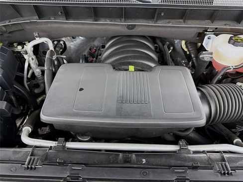 Used 2025 Chevrolet Silverado 1500 LTZ image 32