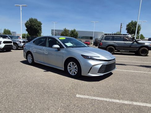Certified 2025 Toyota Camry LE FWD image 7