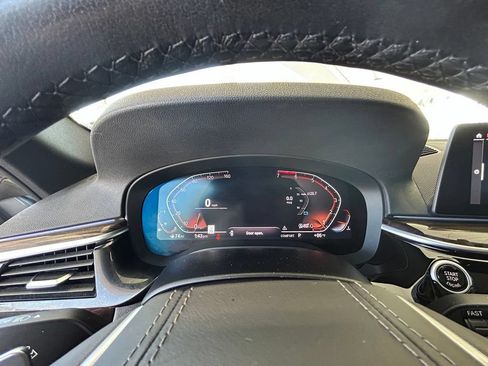 Used 2020 BMW 530i w/ Convenience Package RWD image 40