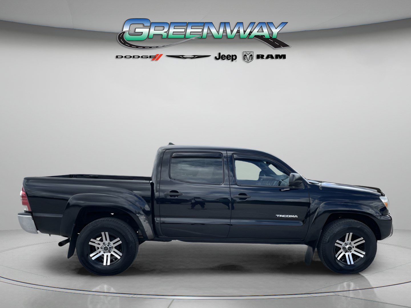 Used 2012 Toyota Tacoma PreRunner w/ SR5 Pkg RWD image 5