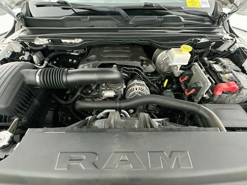 Used 2019 RAM 1500 Limited w/ Advanced Safety Group AWD/4WD image 33