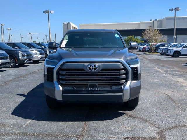 Used 2024 Toyota Tundra Limited w/ Power Package RWD image 3