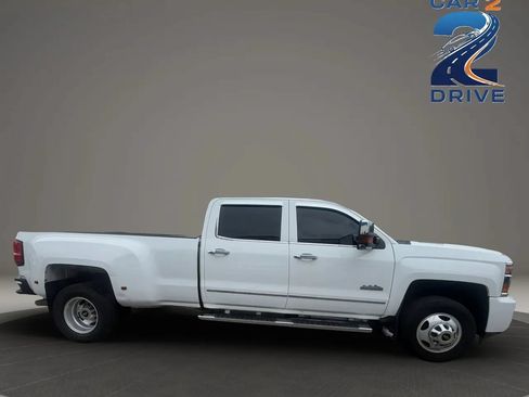 Used 2015 Chevrolet Silverado 3500 High Country AWD/4WD image 5
