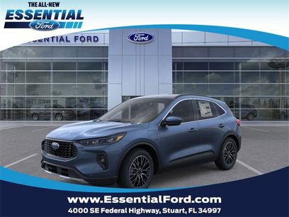 New 2026 Ford Escape SE w/ PHEV Premium Package