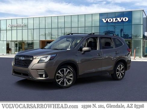Used 2022 Subaru Forester Limited AWD/4WD image 1