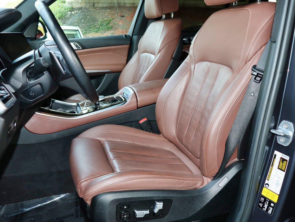 Used 2020 BMW X5 xDrive40i w/ Executive Package AWD/4WD image 20