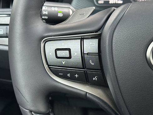 Used 2025 Lexus ES 300h w/ Accessory Package (Z2) FWD image 26