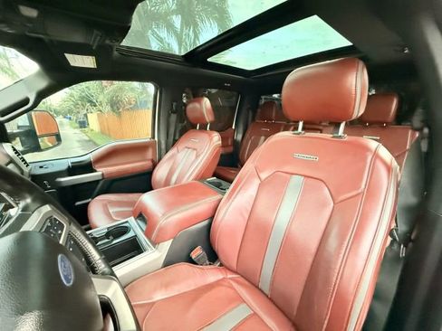 Used 2019 Ford F250 Platinum w/ Platinum Ultimate Package image 9