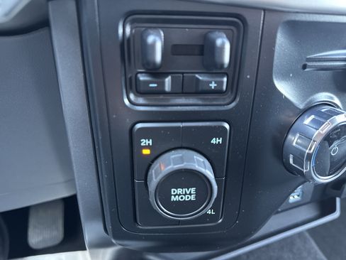 Certified 2022 Ford F150 XLT w/ Equipment Group 302A High image 18