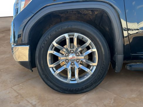 Used 2019 GMC Sierra 1500 SLT image 29