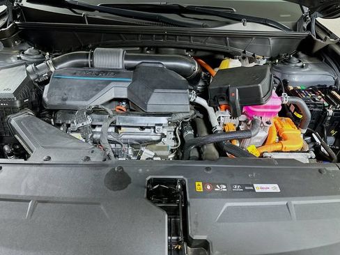 Certified 2025 Hyundai Tucson SEL AWD/4WD image 36