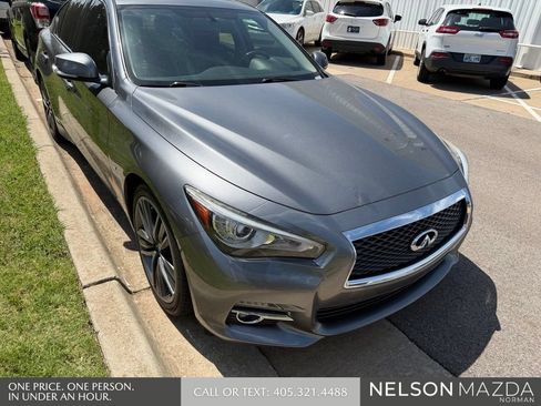 Used 2015 INFINITI Q50 Premium w/ Navigation Package RWD image 3