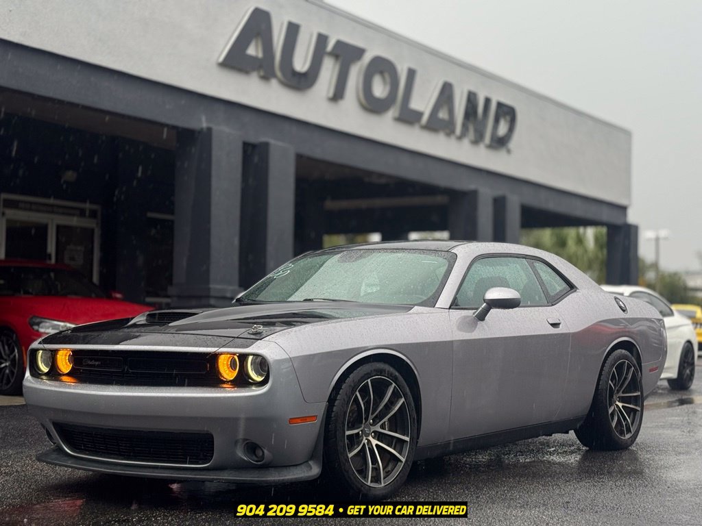 Used 2017 Dodge Challenger T/A RWD image 2