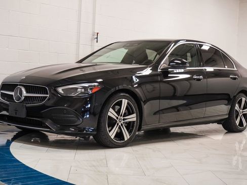 Used 2023 Mercedes-Benz C 300 4MATIC Sedan w/ Exclusive Trim Package image 4