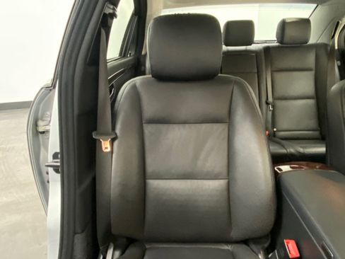 Used 2013 Mercedes-Benz S 550 4dr Sdn S550 4MATIC w/ Sport Pkg image 25
