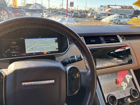 Used 2018 Land Rover Range Rover Sport SE image 65