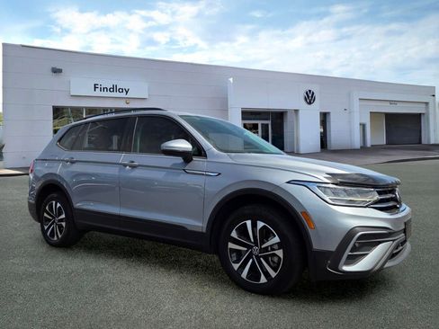 Used 2023 Volkswagen Tiguan S w/ Driver Assistance Package FWD image 2