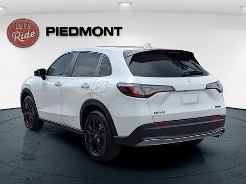 New 2026 Honda HR-V Sport image 5