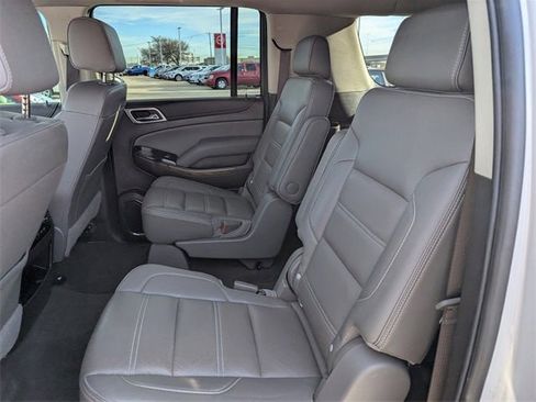Used 2020 GMC Yukon XL Denali w/ Denali Ultimate Package image 27