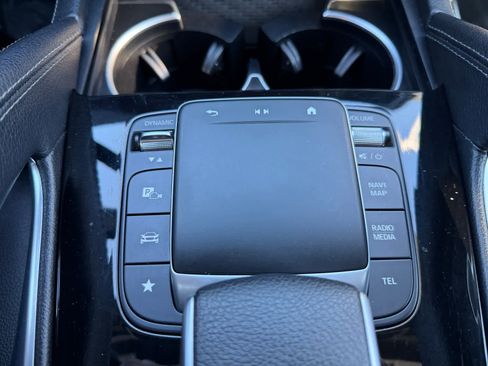 Used 2024 Mercedes-Benz GLS 450 4MATIC image 13