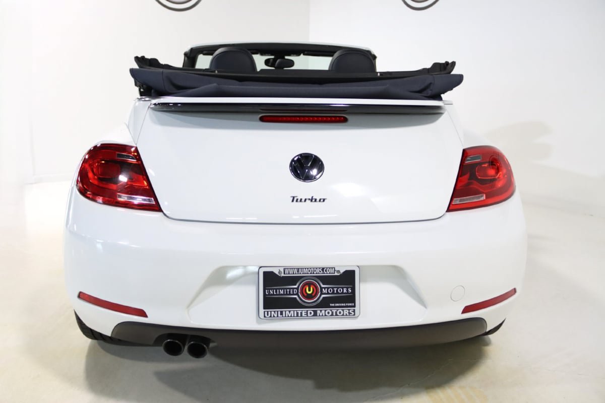 Used 2016 Volkswagen Beetle 1.8T Denim FWD image 24