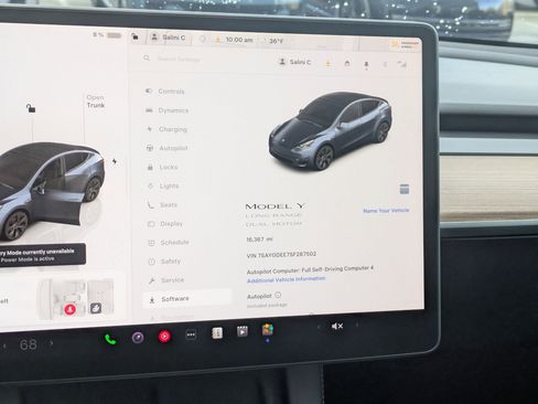 Used 2025 Tesla Model Y Long Range image 20