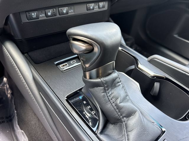 Certified 2024 Lexus ES 350 w/ Premium Package FWD image 20
