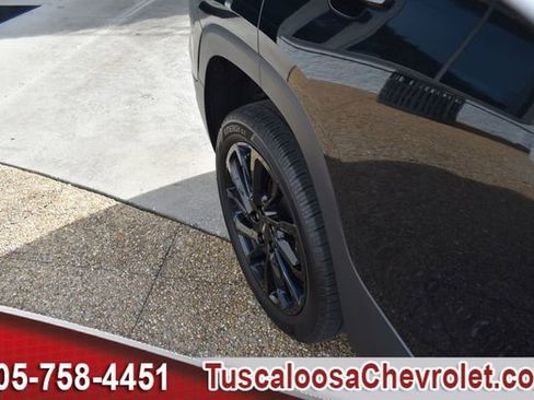 Used 2024 GMC Terrain SLE w/ Driver Convenience Package image 13