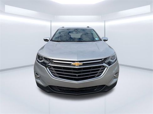Used 2020 Chevrolet Equinox Premier image 9