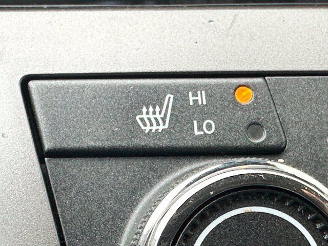 Used 2015 Honda Odyssey Touring Elite image 17