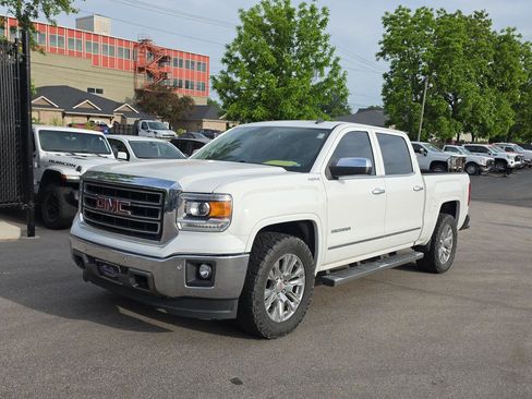 Used 2014 GMC Sierra 1500 SLT w/ SLT Crew Cab Value Package AWD/4WD image 6