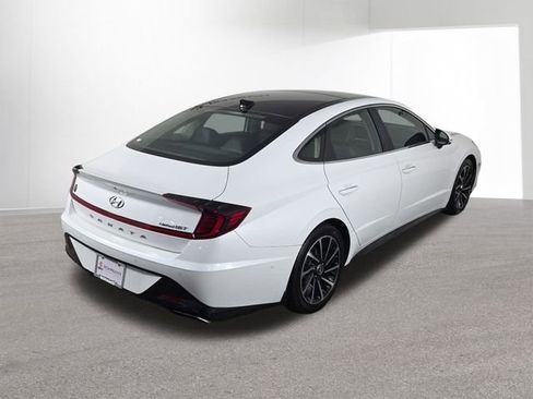 Used 2021 Hyundai Sonata Limited image 42