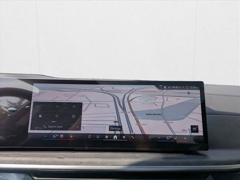 Used 2026 BMW X7 xDrive40i image 13