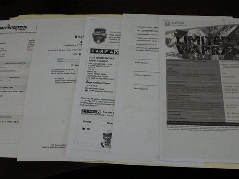 Used 2025 Buick Envista Sport Touring w/ Convenience II Package image 30