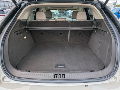Used 2022 Lincoln Nautilus Reserve AWD/4WD image 14