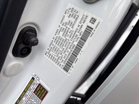 Used 2019 Honda CR-V EX image 16