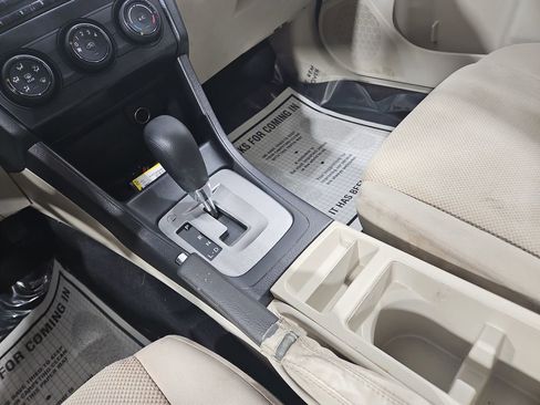 Used 2013 Subaru Impreza 2.0i image 22