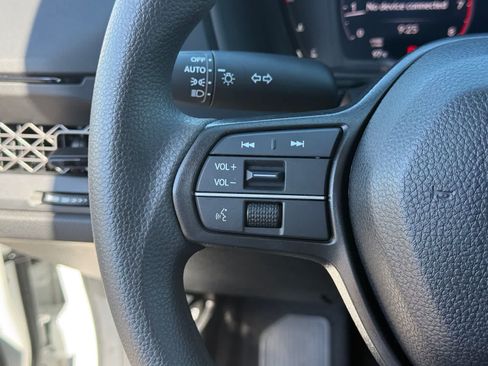 Used 2026 Honda Accord LX image 17