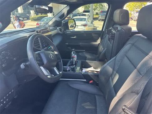 Used 2025 Toyota Tundra Limited image 12