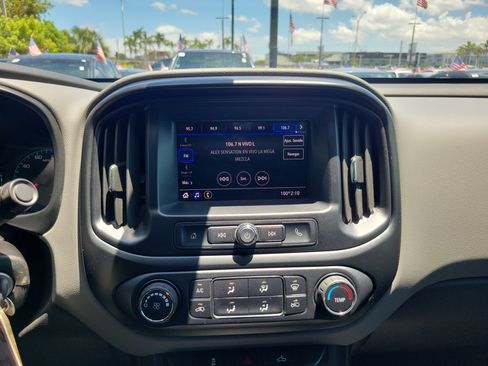 Used 2020 Chevrolet Colorado W/T RWD image 26