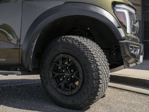 Certified 2025 Ford F150 Raptor AWD/4WD image 13