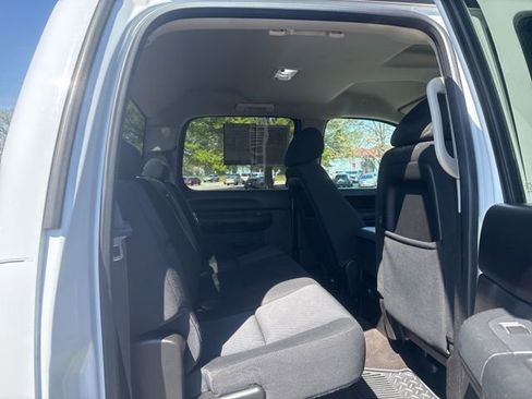 Used 2014 GMC Sierra 2500 SLE w/ SLE Preferred Package image 13