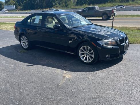 Used 2011 BMW 328i xDrive Sedan AWD/4WD image 7