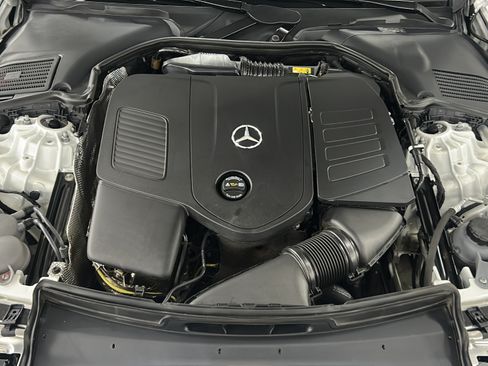 Used 2025 Mercedes-Benz C 300 Sedan image 40