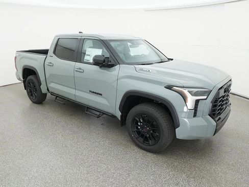 New 2025 Toyota Tundra Limited image 13